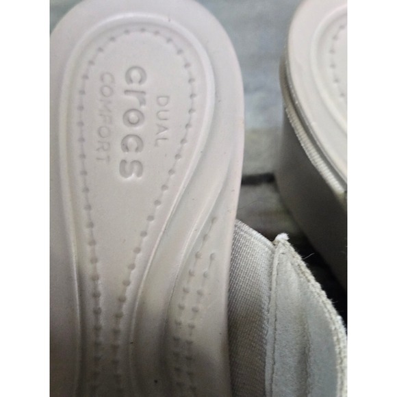 Crocs Leigh II Canvas Cross-Strap Wedge Sandals Beige Oatmeal Womens 3 Inch sz 7 - Picture 4 of 10